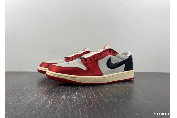 Trophy 1 Retro Jordan OG FN0432-100 Away Room Low 0307